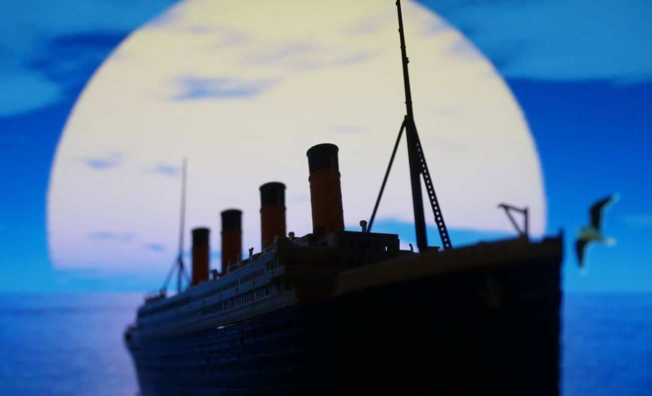 por que o titanic colidiu com um iceberg 4 1