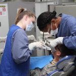 Auxiliar de dentista