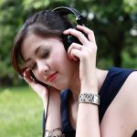 Ouvindo música