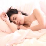 o que acontece se uma pessoa ficar sem dormir por dias