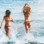 Mulheres de biquíni