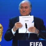 Escolha de país-sede da Copa.