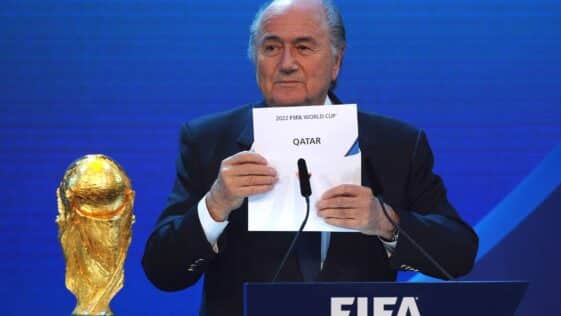 Escolha de país-sede da Copa.