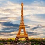 PARIS CAPA