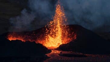LAVA CAPA