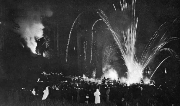 Bohemian Grove: O Enigma do Clube Secreto que Atraiu Figuras Proeminentes