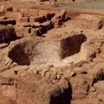 Arqueologos descobrem loja de vinhos do imperio romano