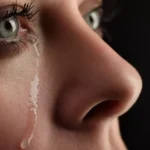 Cheiro de lagrimas femininas pode reduzir agressividade diz estudo