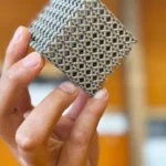 Estrutura de titanio leve e com forca sobrenatural criada por cientistas