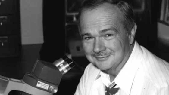 Eugene Shoemaker o primeiro humano enterrado na Lua